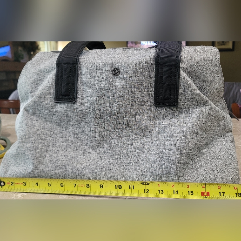Lululemon gymbag